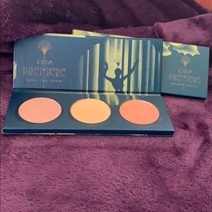 Zoeva Premiere Blush Palette